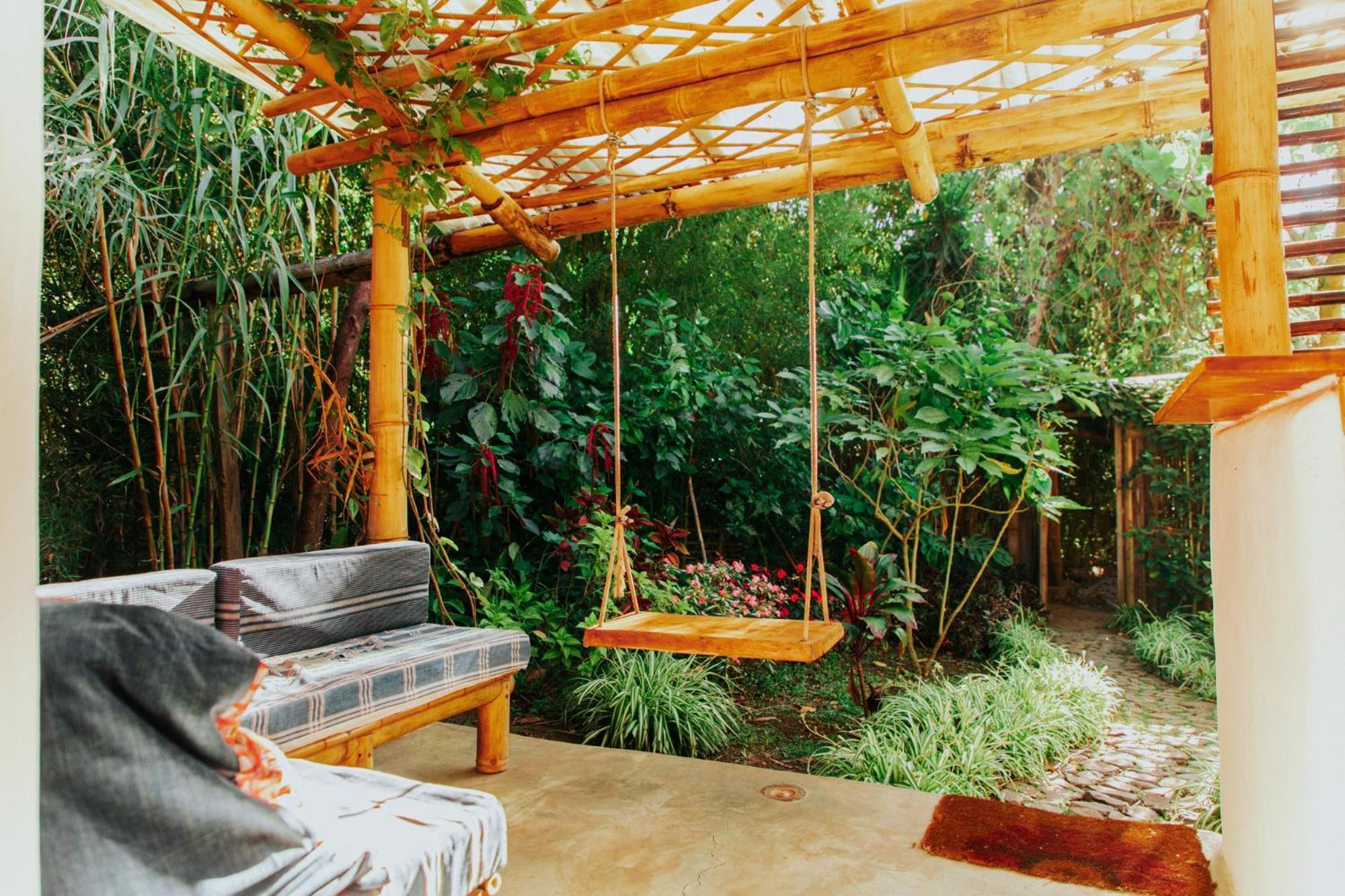 Designers Luxury Retreat With Breathtaking Gardens Villa Tzununa Exterior photo